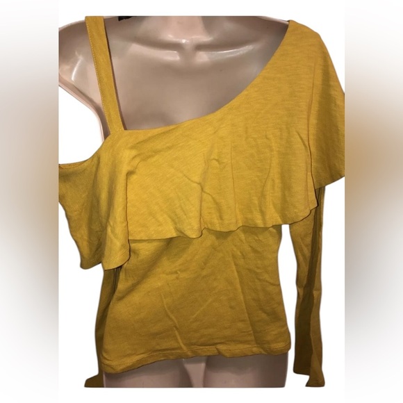 Anthropologie Postmark yellow one‎ shoulder ruffle knit blouse sz small NWT - Picture 8 of 8